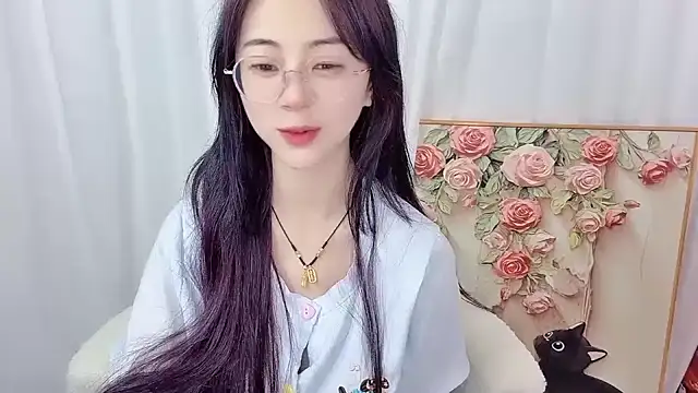 nini a online show from July 17, 2026, 11:50 am