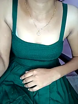 Nidhi lovely online show from September 14, 2025, 11:42 am