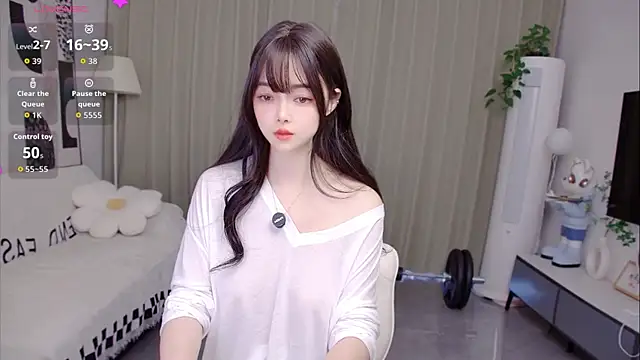 uikyy1 online show from May 6, 2026, 8:19 am