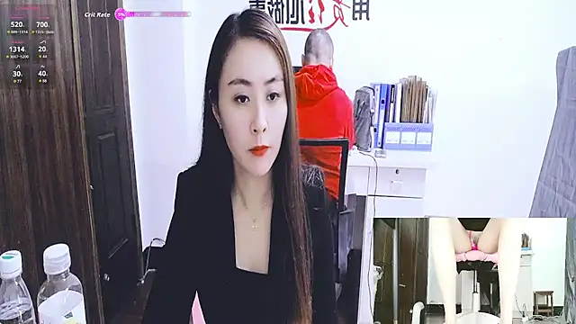 GUO168 online show from November 8, 2025, 2:12 am