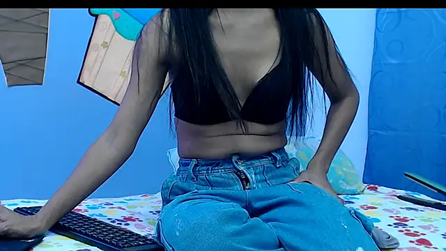 Snapshot of celesteskinny18 chatting on September 13, 2025, 8:19 pm celesteskinny18 online show from September 13, 2025, 8:19 pm