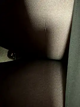 HiddenHoneyLDN online show from January 9, 2026, 11:24 am