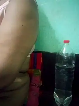 Snapshot of Maria_Mahi chatting on October 1, 2025, 8:53 am Maria Mahi online show from October 1, 2025, 8:53 am