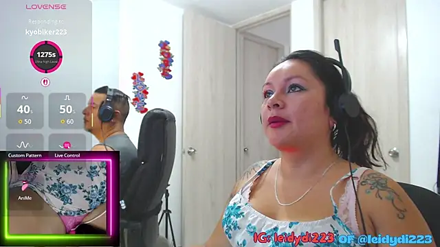 Snapshot of leidydi223 chatting on September 16, 2025, 1:23 pm leidydi223 online show from September 16, 2025, 1:23 pm