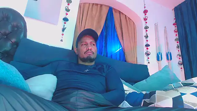 ElCaballeroNegro24 online show from February 19, 2026, 3:08 pm