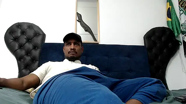 ElCaballeroNegro24 online show from April 22, 2026, 2:36 am