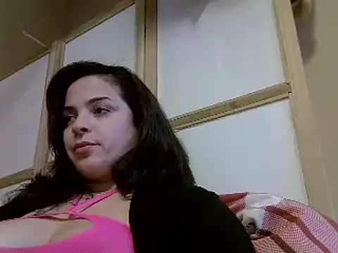 ITALIANASISIXX online show from January 6, 2025, 10:46 am