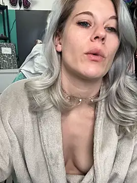 TheRealJessyLey online show from May 22, 2026, 7:59 am