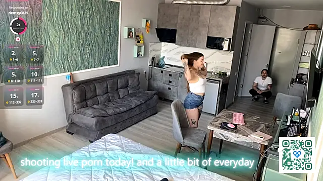 VelvetMiley online show from April 25, 2026, 1:41 pm