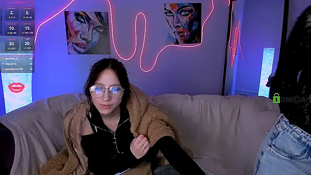 lau ra queen online show from February 2, 2026, 12:20 am