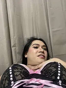 UrDreamAngel4u online show from June 25, 2026, 9:19 pm