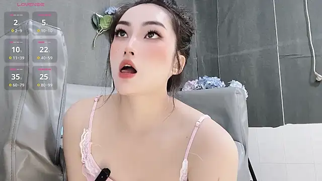 Snapshot of K1oO chatting on October 23, 2025, 1:27 am K1oO online show from October 23, 2025, 1:27 am