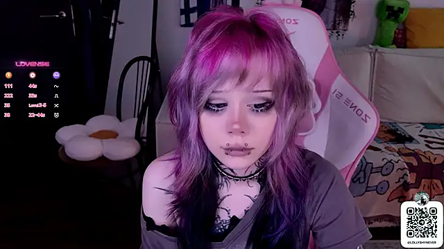 Snapshot of Lollyshy chatting on September 21, 2025, 12:07 pm Lollyshy online show from September 21, 2025, 12:07 pm