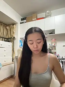 Snapshot of jiajia_L chatting on October 9, 2025, 2:15 pm jiajia L online show from October 9, 2025, 2:15 pm