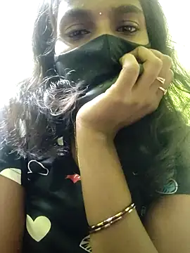 Snapshot of Honey_rosetamil chatting on October 12, 2025, 6:40 pm Honey rosetamil online show from October 12, 2025, 6:40 pm