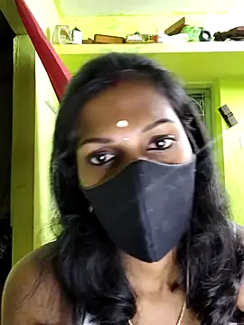 Snapshot of Honey_rosetamil chatting on October 22, 2025, 8:19 pm Honey rosetamil online show from October 22, 2025, 8:19 pm