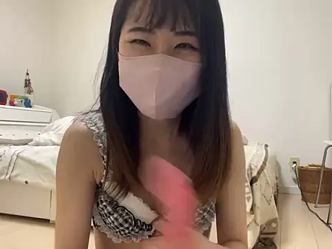 Snapshot of sora_033 chatting on February 10, 2026, 6:01 pm sora 033 online show from February 10, 2026, 6:01 pm