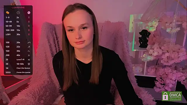 Snapshot of Lara_Vest chatting on September 26, 2025, 1:59 pm Lara Vest online show from September 26, 2025, 1:59 pm