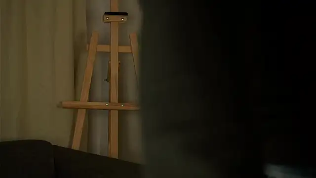 EthalFlowers online show from October 22, 2025, 1:06 am