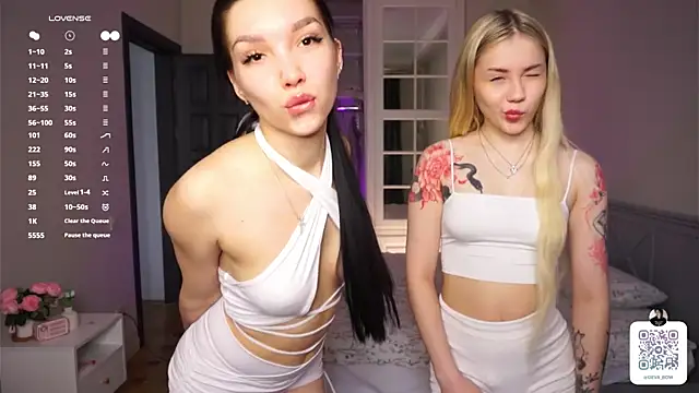 LilianBenskin online show from April 25, 2026, 6:38 am