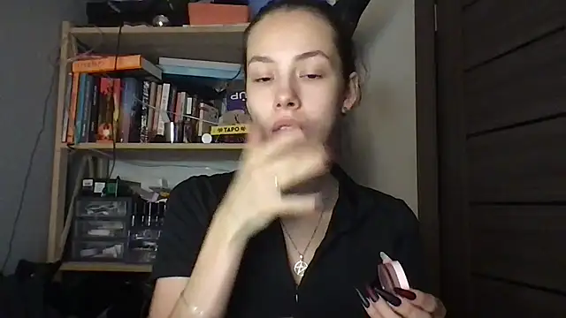 Yuna5343 online show from December 2, 2025, 8:59 pm