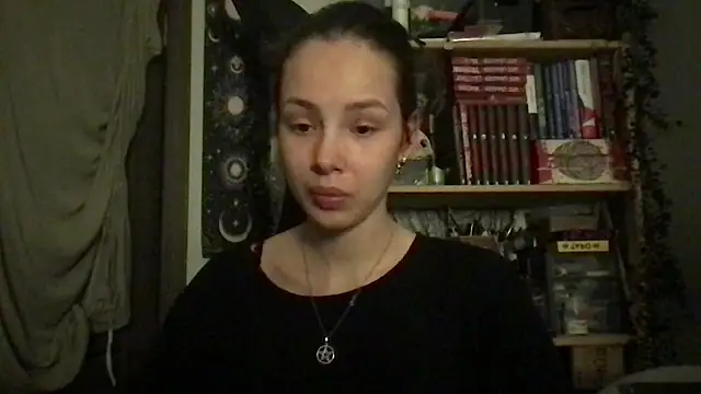 Yuna5343 online show from May 9, 2026, 7:52 pm