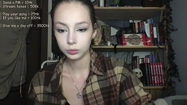 Yuna5343 online show from May 13, 2026, 7:55 pm