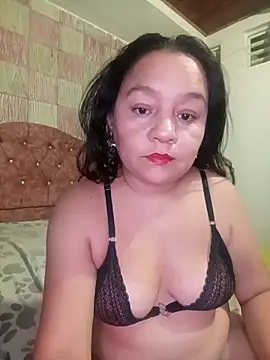 Paolasuj87 rummber9 online show from September 16, 2025, 1:06 am