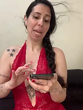 Snapshot of Lhcruz chatting on April 14, 2026, 1:50 pm Lhcruz online show from April 14, 2026, 1:50 pm