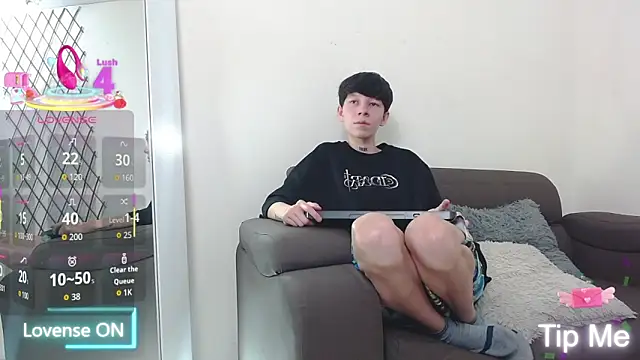 Snapshot of LiamBrown09 chatting on February 20, 2026, 7:14 pm LiamBrown09 online show from February 20, 2026, 7:14 pm