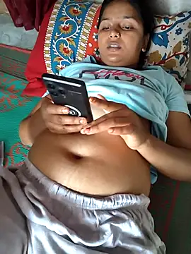 heena3355 online show from October 28, 2025, 8:29 am