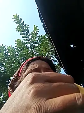 heena3355 online show from December 16, 2025, 5:34 am