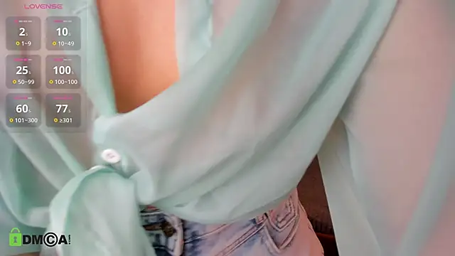 Snapshot of odelynbrower chatting on September 18, 2025, 12:23 am odelynbrower online show from September 18, 2025, 12:23 am