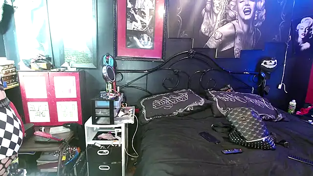 Splash Queen420 online show from December 15, 2025, 6:17 am