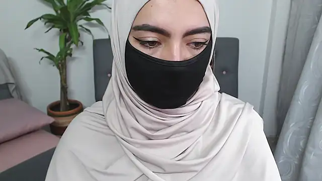 jade nassar online show from October 12, 2025, 10:42 pm