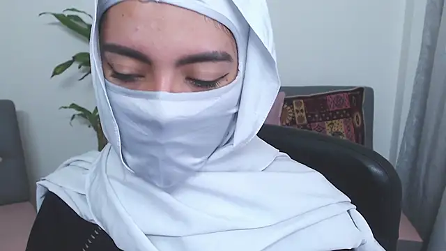 jade nassar online show from November 2, 2025, 12:02 am