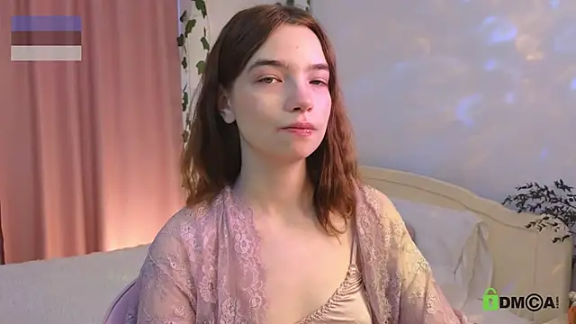 Evi Brook online show from November 12, 2025, 8:37 am