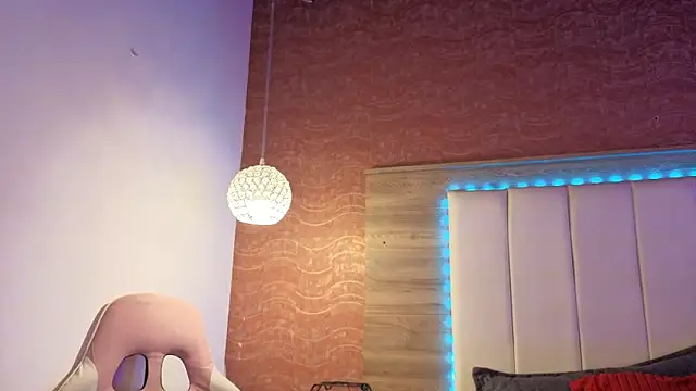 AgnesIvanova online show from February 7, 2026, 6:44 pm