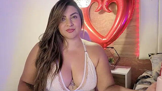 Snapshot of AgnesIvanova chatting on February 12, 2026, 6:47 pm AgnesIvanova online show from February 12, 2026, 6:47 pm