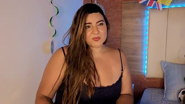 AgnesIvanova online show from July 18, 2026, 6:12 pm