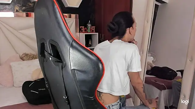 sara slut21 online show from December 21, 2024, 2:58 pm