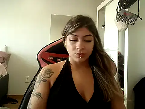 Becca B online show from February 5, 2026, 8:13 pm