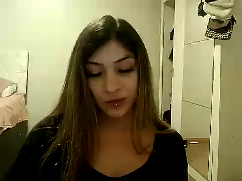 Becca B online show from April 29, 2026, 2:15 am