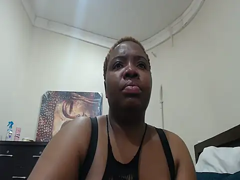 VoluptuousXX5 online show from September 14, 2025, 5:17 am