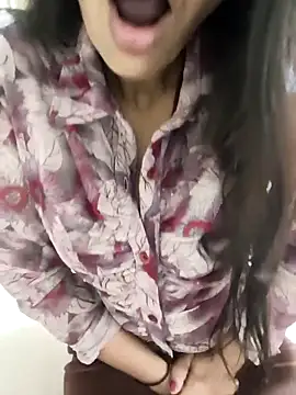 Shalu G online show from February 2, 2026, 1:59 am