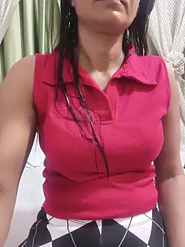 Snapshot of Shalu_G chatting on June 11, 2026, 2:00 am Shalu G online show from June 11, 2026, 2:00 am