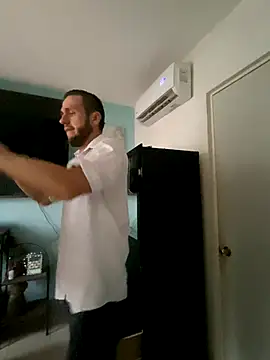 Alexitho25 online show from October 8, 2025, 10:29 pm