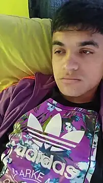 juanfritaa21 online show from May 15, 2026, 8:05 pm