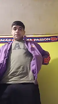 juanfritaa21 online show from May 21, 2026, 1:01 am