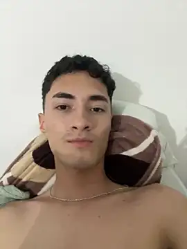 Snapshot of ritchie_alameda chatting on September 19, 2025, 12:56 am ritchie alameda online show from September 19, 2025, 12:56 am